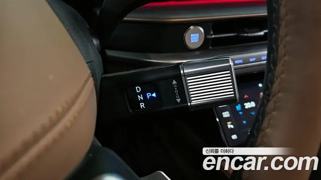 Hyundai Grandeur Hybrid (GN7) id 2699659 из Кореи 10