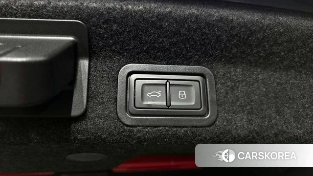 Audi A6 (C8) id 3841667 из Кореи 10