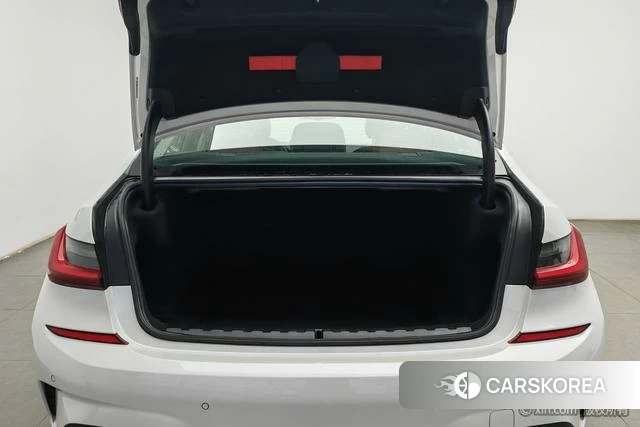 BMW 3 series id 4290372 из Китая 10