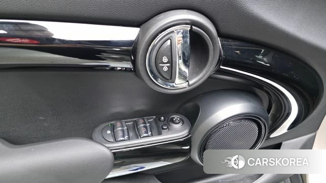 Mini Cooper id 4409688 из Кореи 10