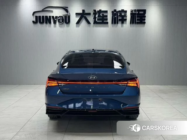 Hyundai Elantra id 4290421 из Китая 10