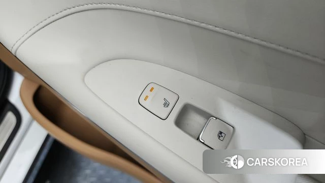 Hyundai The New Grandeur IG Hybrid id 3866236 из Кореи 10