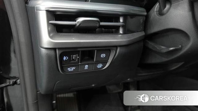 Hyundai Grandeur Hybrid (GN7) id 4480630 из Кореи 10