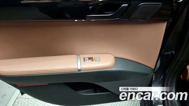 Hyundai Grandeur Hybrid (GN7) id 2954332 из Кореи 10