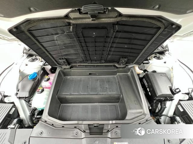 Hyundai Ionic 5 id 4640859 из Кореи 10