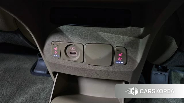 Kia The New Carnival id 4482646 из Кореи 10