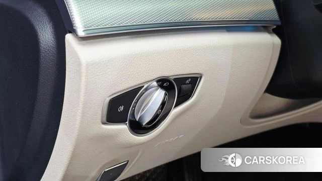 Mercedes-Benz E-Class W213 id 4557976 из Кореи 10