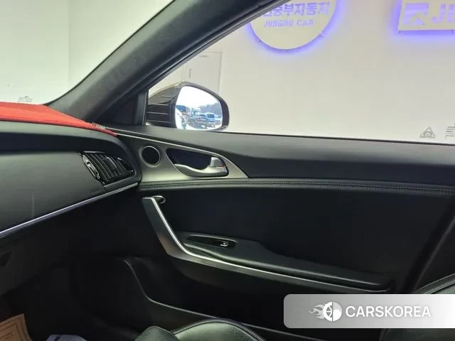 Kia Stinger id 3531090 из Кореи 10