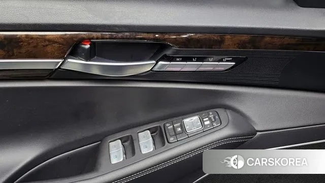 Genesis G90 id 3598122 из Кореи 10