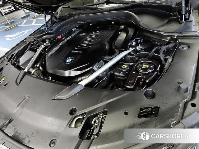 BMW 6 Series GT (G32) id 3538174 из Кореи 10