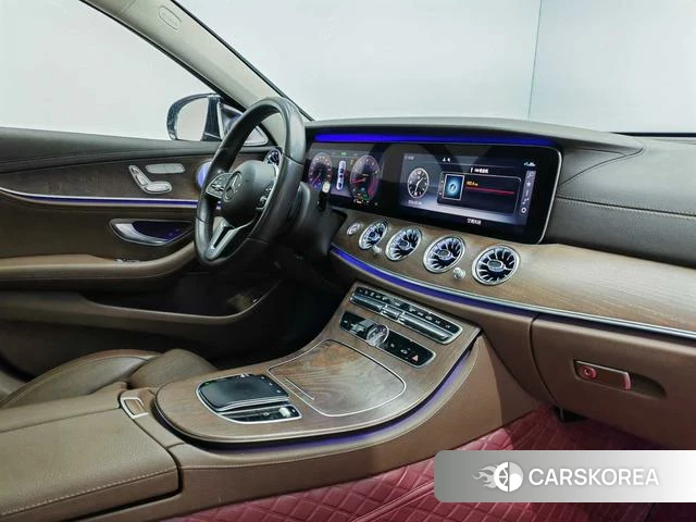 Mercedes-Benz E-class id 4227320 из Китая 10