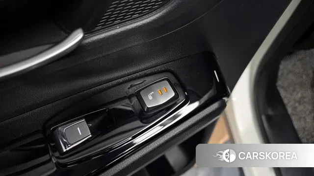 Ssangyong Beautiful Korando id 3772158 из Кореи 10