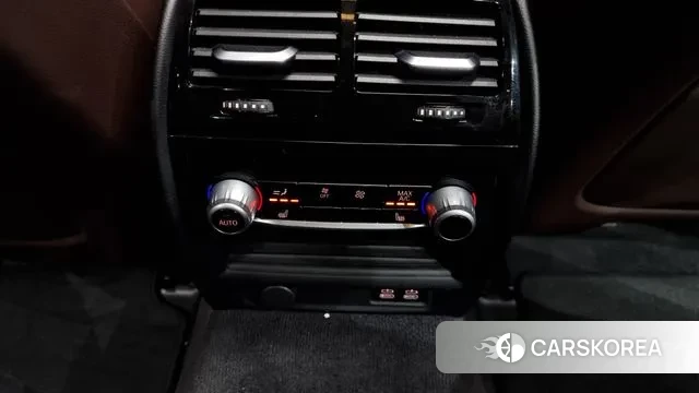 BMW 5 Series (G30) id 3443842 из Кореи 10