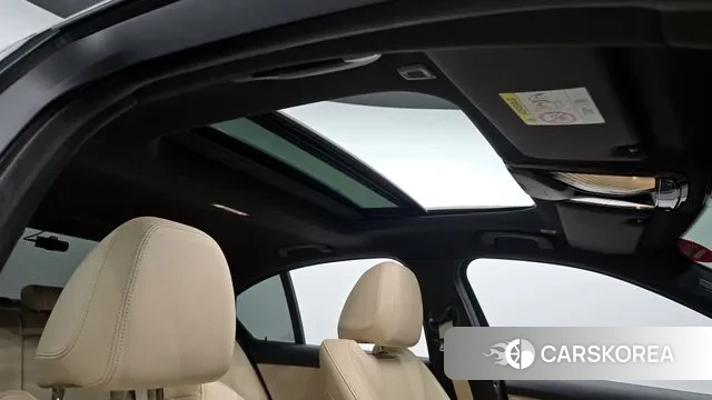 BMW 3 Series (G20) id 3453323 из Кореи 10