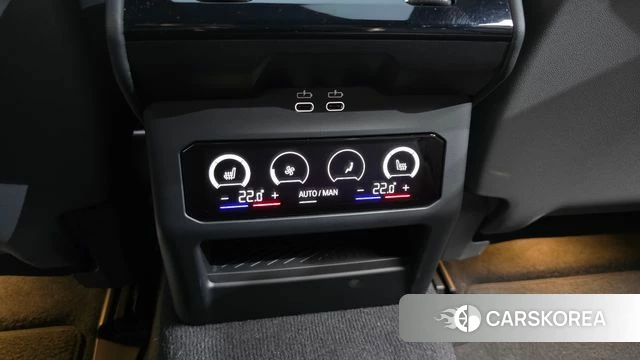 BMW 5 Series (G60) id 3841675 из Кореи 10