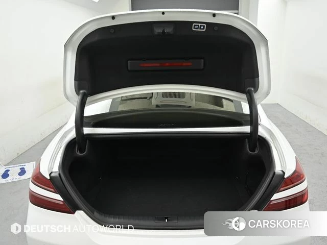 Genesis The New G70 id 3805367 из Кореи 10