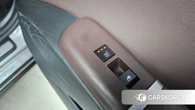 Hyundai Grandeur (GN7) id 3685125 из Кореи 10