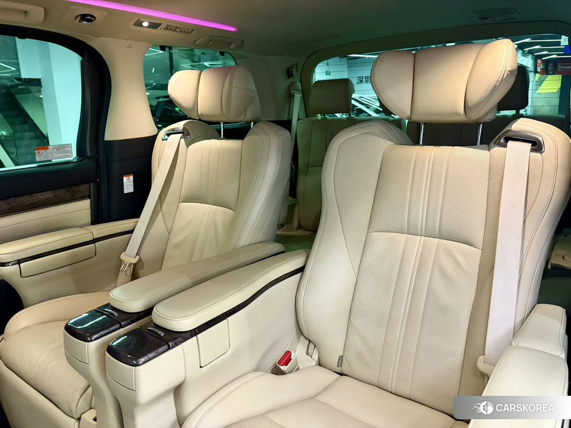 Toyota Wilfa id 4455851 из Китая 10