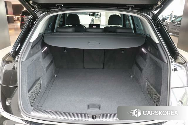 Audi Q5L id 4271920 из Китая 10