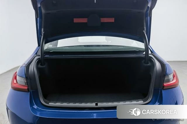 BMW i3 id 4300125 из Китая 10