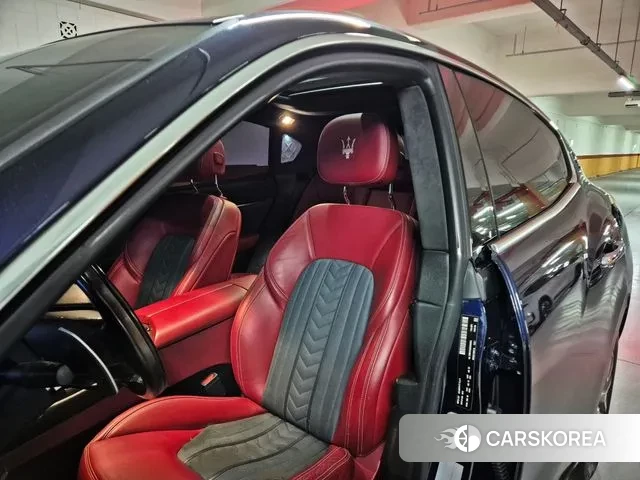 Maserati Levante id 3517210 из Кореи 10