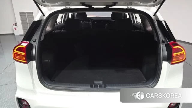 Kia The New Niro id 3416676 из Кореи 10