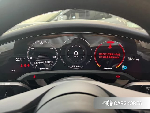 Porsche Taycan id 4177968 из Кореи 10