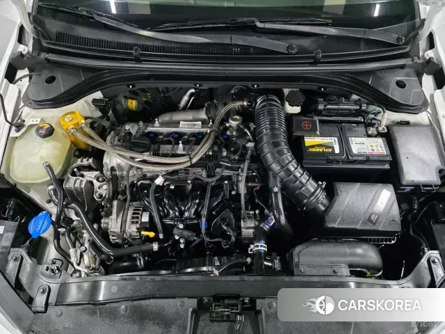 Hyundai Avante AD id 3021091 из Кореи 10