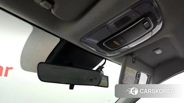 Hyundai Avante Hybrid (CN7) id 3335128 из Кореи 10