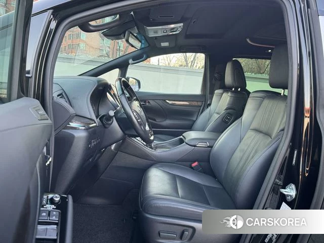 Toyota Elfa id 4257538 из Китая 10