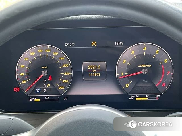 Mercedes-Benz E-class id 4220972 из Китая 10