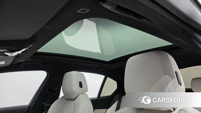 BMW 5 Series (G60) id 3891035 из Кореи 10