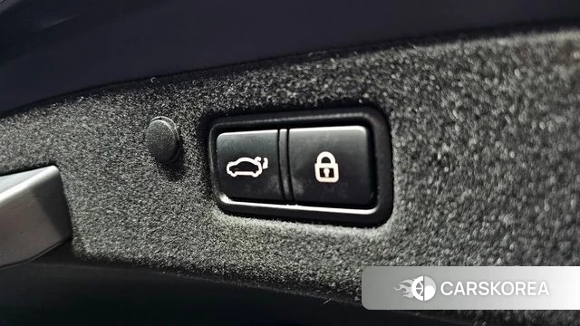 Hyundai The New Grandeur IG id 4187401 из Кореи 10