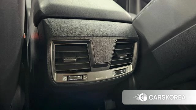 Ssangyong The New Rexton Sports Cannes id 4613976 из Кореи 10