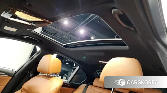 BMW 5 Series (G30) id 3007279 из Кореи 10