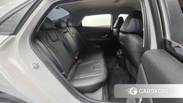 Hyundai Avante (CN7) id 3214365 из Кореи 10