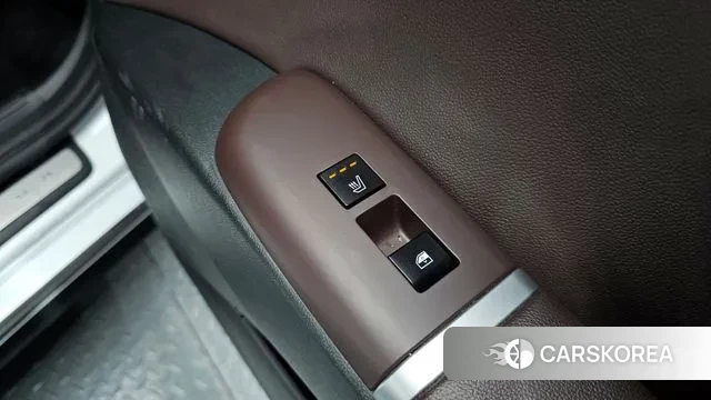 Hyundai Grandeur Hybrid (GN7) id 3279638 из Кореи 10