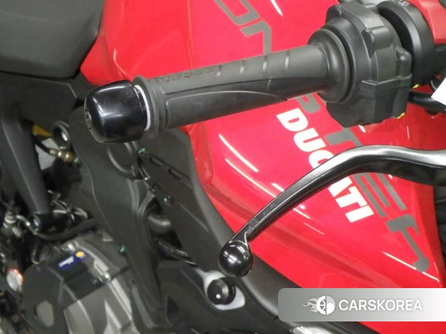 Ducati MONSTER 937 PLUS id 3951944 из Японии 10