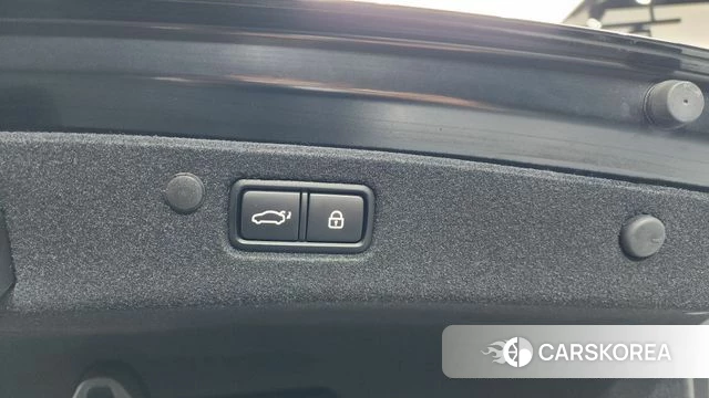 Hyundai The New Grandeur IG id 4424220 из Кореи 10