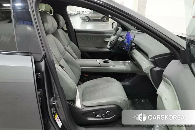 Dark blue car Dark blue S07 id 4213078 из Китая 9