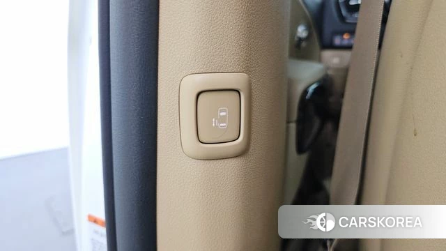 Kia The New Carnival id 4574347 из Кореи 10