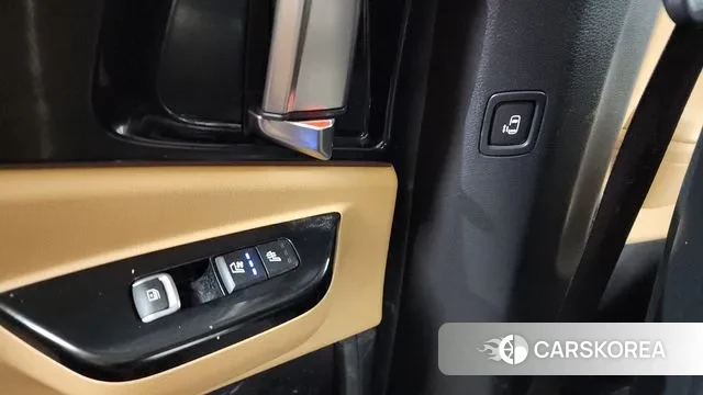 Kia Carnival 4th generation id 3556903 из Кореи 10