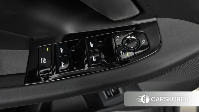 BMW 5 Series (G60) id 4686330 из Кореи 10