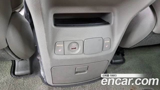 Kia The New Carnival id 2647312 из Кореи 10