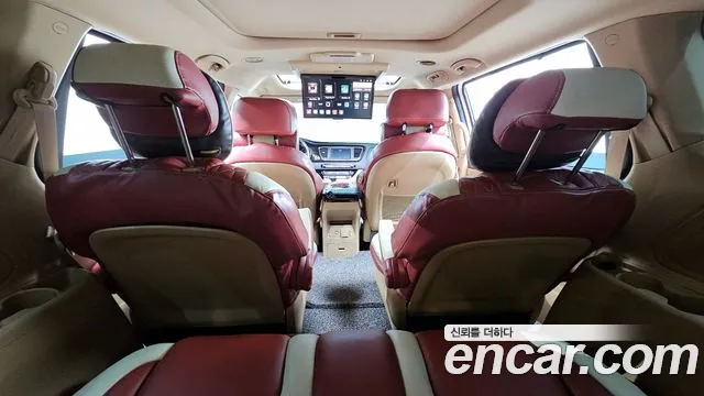 Kia The New Carnival id 2835012 из Кореи 10