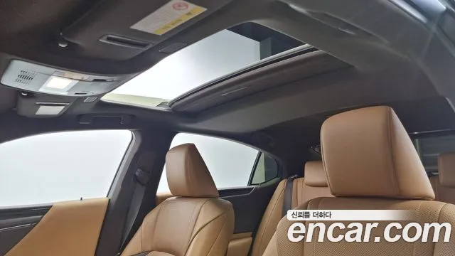 Lexus ES300h 7th generation id 2827325 из Кореи 10