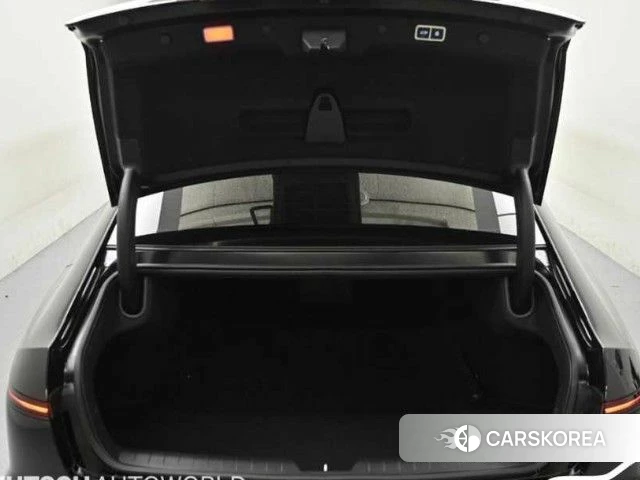Hyundai Grandeur Hybrid (GN7) id 4485637 из Кореи 10