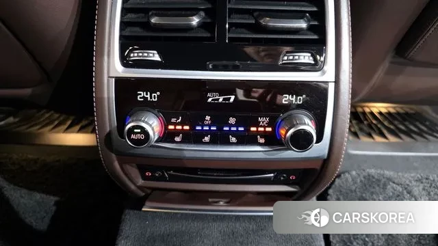 BMW 7 Series (G11) id 3428867 из Кореи 10