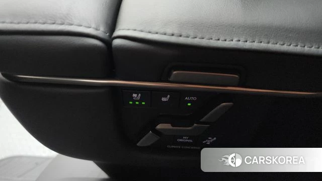 Lexus LM Second Generation id 4645046 из Кореи 10