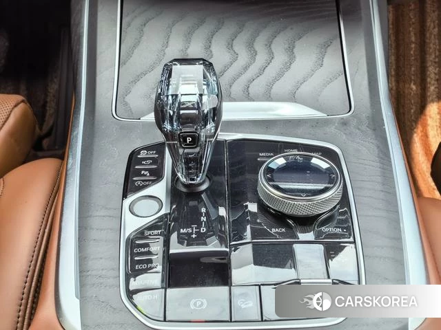 BMW X7 id 4277267 из Китая 10